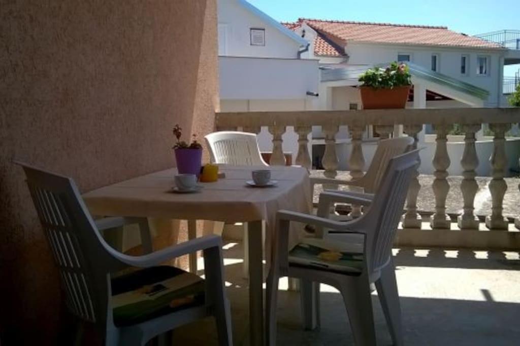 Apartments Dijana Vodice Zewnętrze zdjęcie
